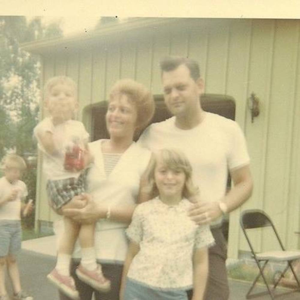 Meet your Posher, Linda